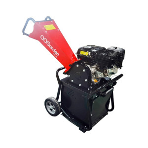 Broyeur thermique 212 cc – Branches jusqu’à 50 mm avec bac de collecte