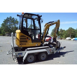 CATERPILLAR 301.7D 2017 | Charpière